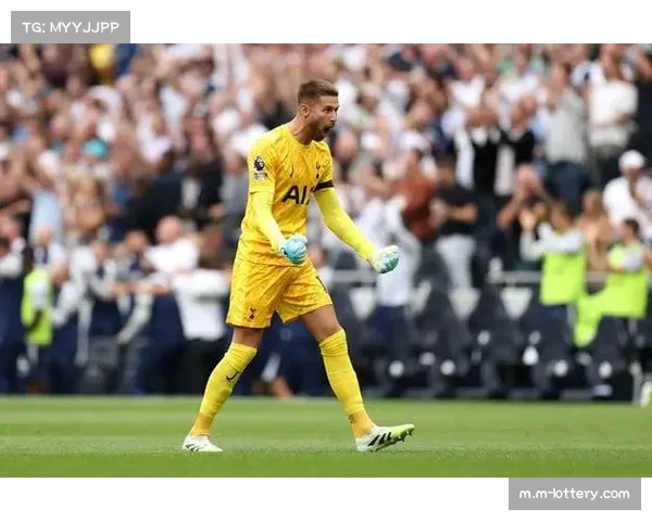 维卡里奥关键扑救 热刺英超客场艰难取分功臣