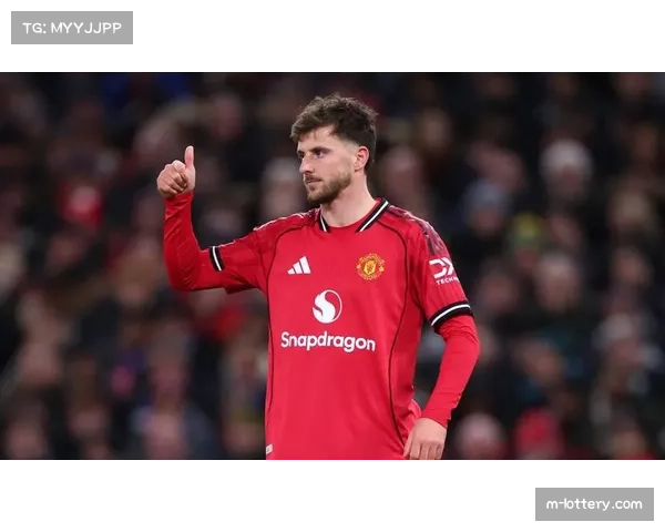 西汉姆联战平曼联 保级压力下展现顽强斗志