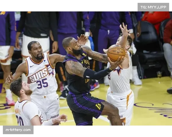 湖人詹姆斯年龄隐患凸显 紫金军团防守体系漏洞